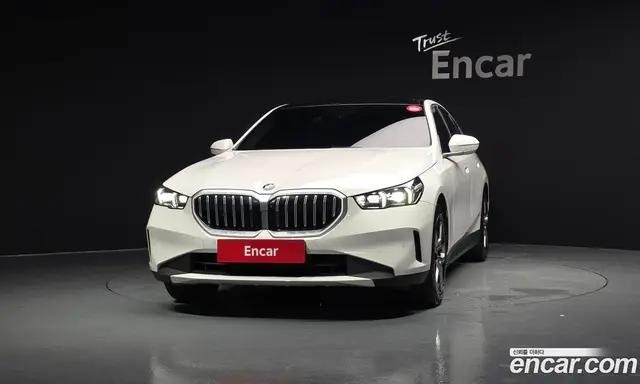 BMW 5 серия 2023 2.0 автомат (гидро), миниатюра 3