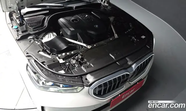BMW 5 серия 2023 2.0 автомат (гидро), миниатюра 6