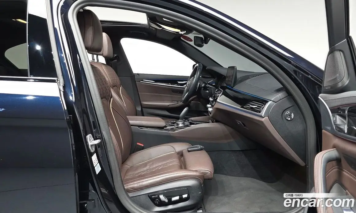 BMW 5 серия 2023 2.0 автомат (гидро), фото 16