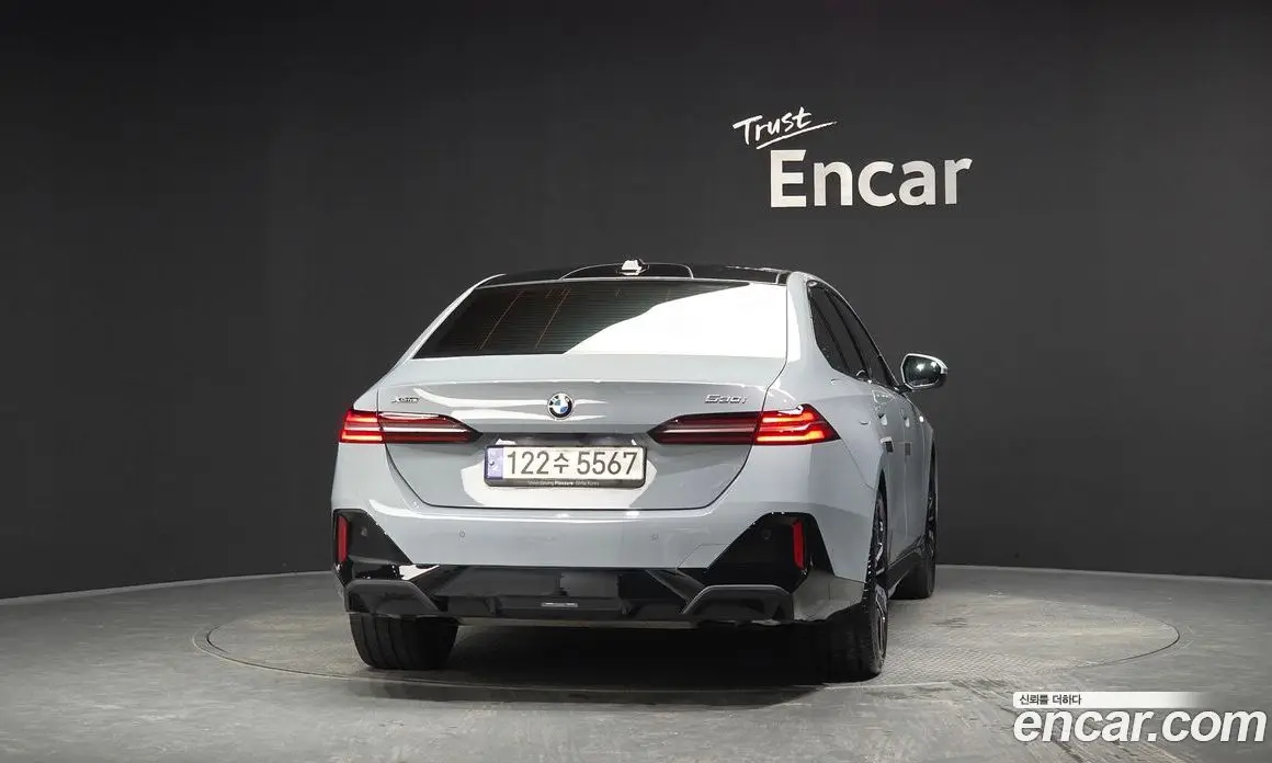 BMW 5 серия 2024 2.0 автомат (гидро), фото 4