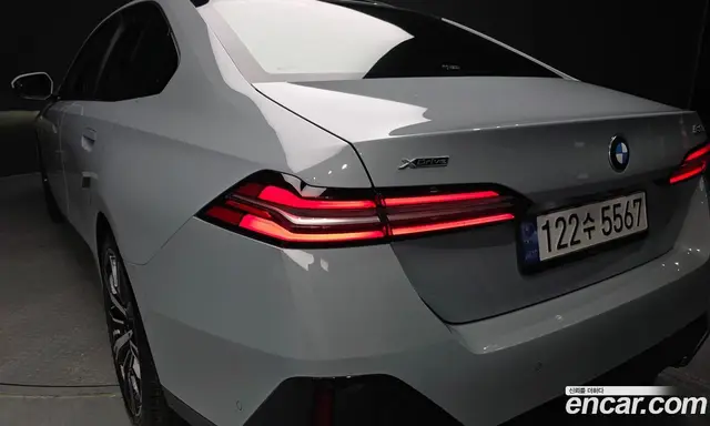 BMW 5 серия 2024 2.0 автомат (гидро), миниатюра 9