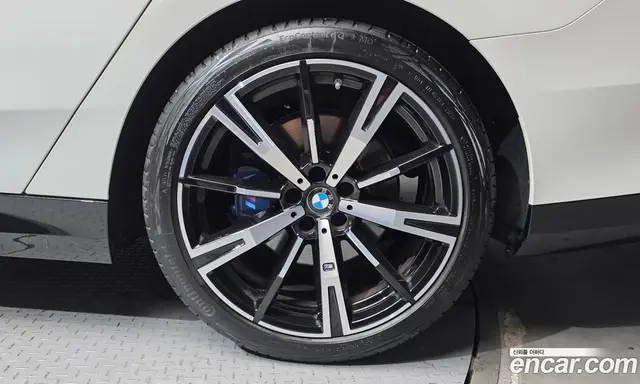 BMW 5 серия 2025 2.0 автомат (гидро), миниатюра 7