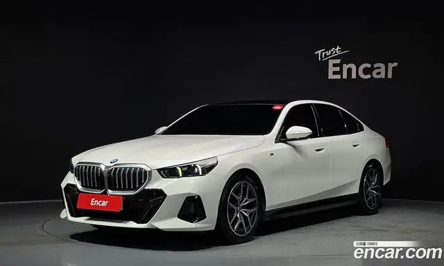 BMW 5 серия 2025 2.0 автомат (гидро), миниатюра 1