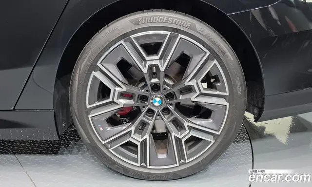 BMW 5 серия 2025 2.0 автомат (гидро), миниатюра 7