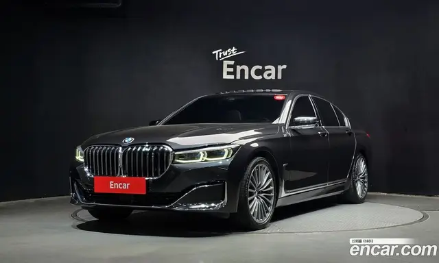BMW 7 серия, 2022, 53 720 км