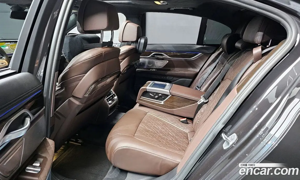 BMW 7 серия 2022 3.0 автомат (гидро), фото 11