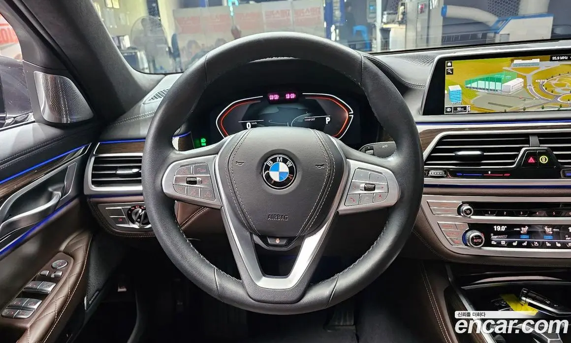 BMW 7 серия 2022 3.0 автомат (гидро), фото 13