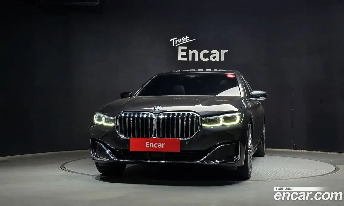 BMW 7 серия 2022 3.0 автомат (гидро), фото 3