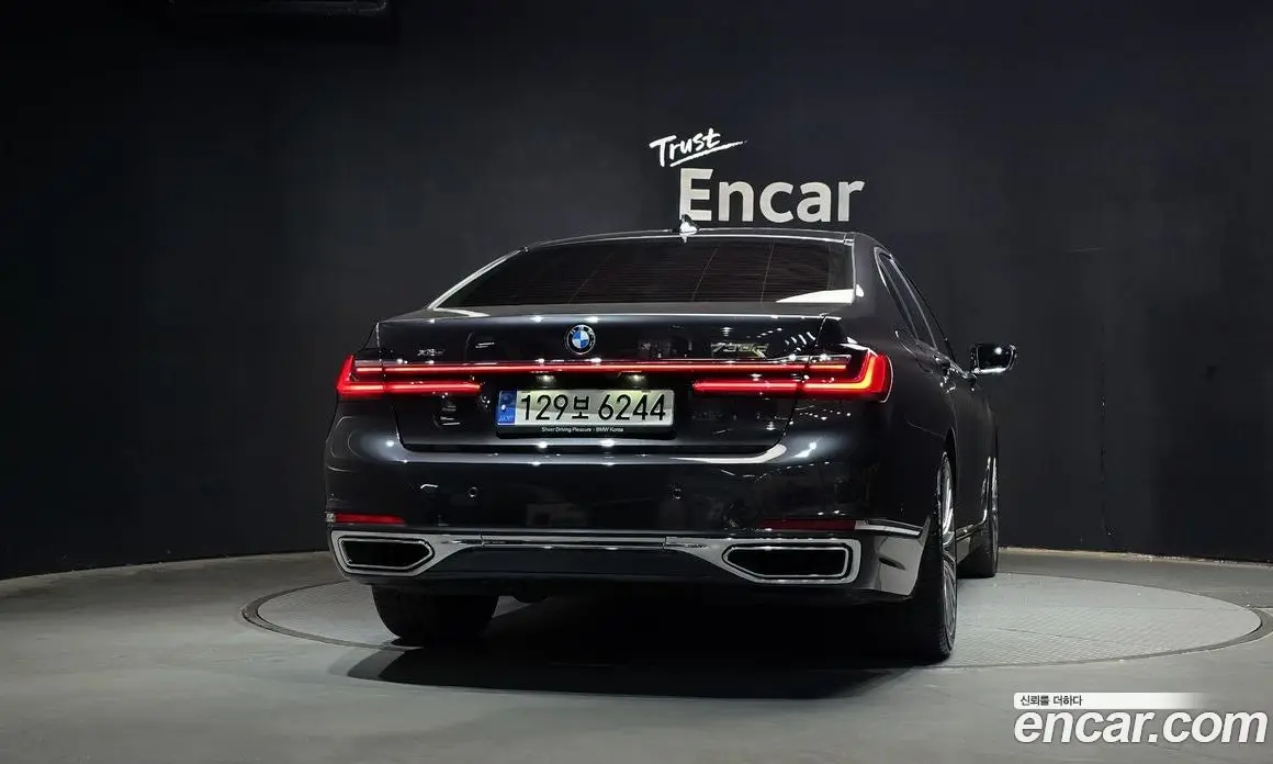 BMW 7 серия 2022 3.0 автомат (гидро), фото 4