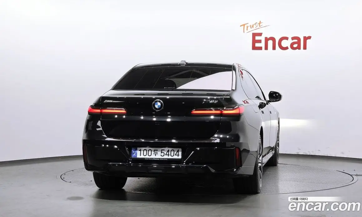 BMW 7 серия 2024 3.0 автомат (гидро), фото 4