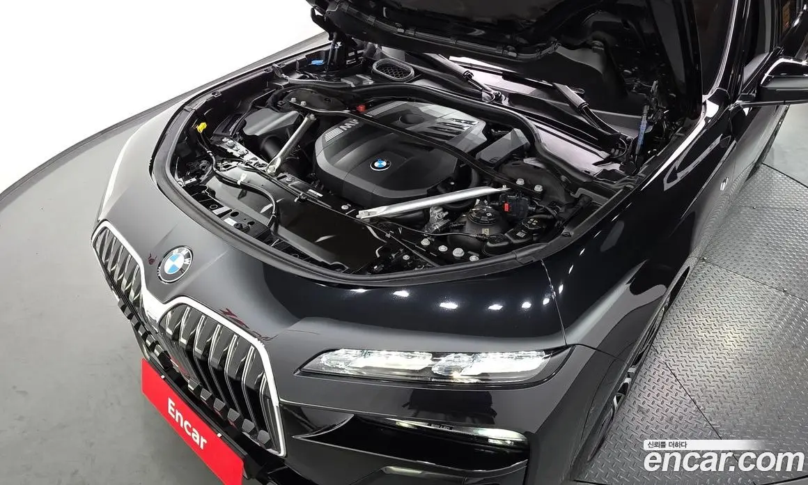 BMW 7 серия 2024 3.0 автомат (гидро), фото 6
