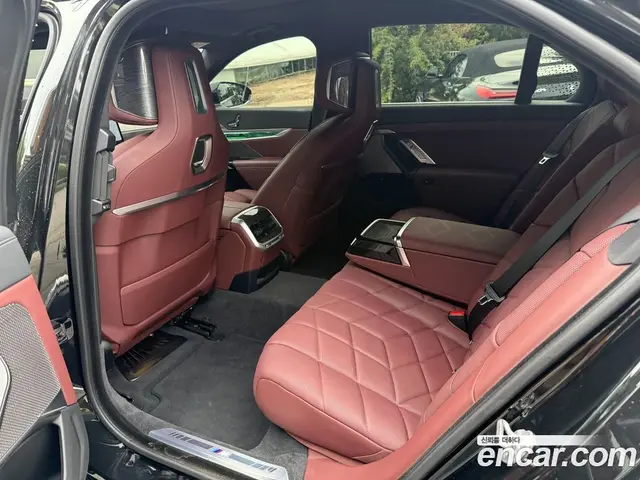 BMW 7 серия 2025 3.0 автомат (гидро), миниатюра 12