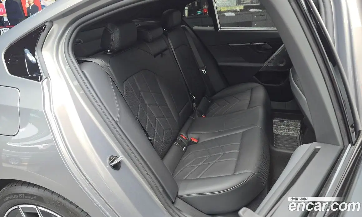 BMW i5 2025 0.2 автомат (гидро), фото 11