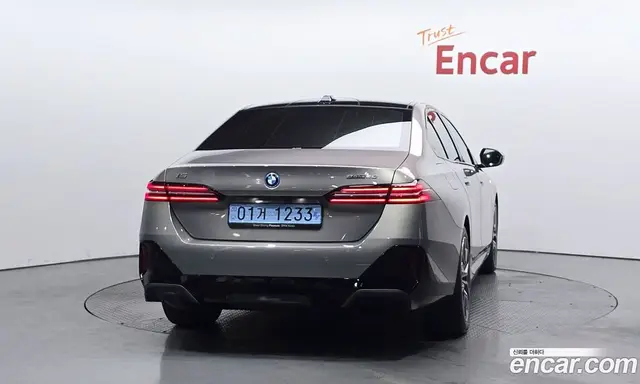 BMW i5 2025 0.2 автомат (гидро), миниатюра 4