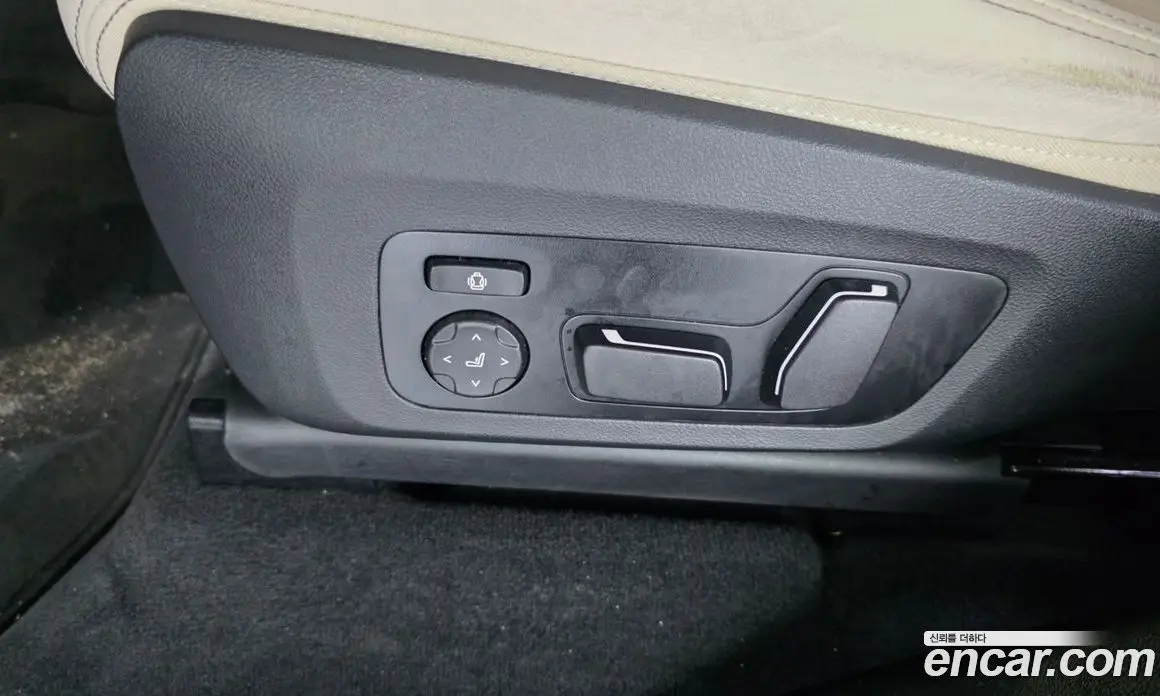 BMW iX3 2024 0.2 автомат (гидро), фото 30