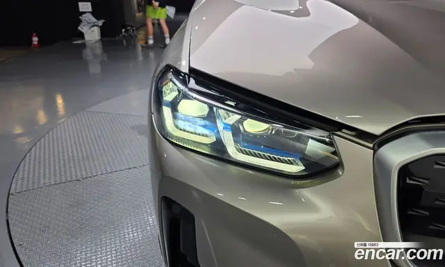 BMW iX3 2024 0.2 автомат (гидро), миниатюра 7