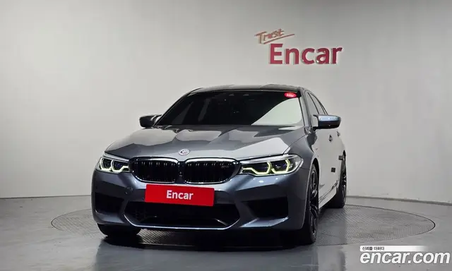 BMW M5 2019 4.4 автомат (гидро), миниатюра 3