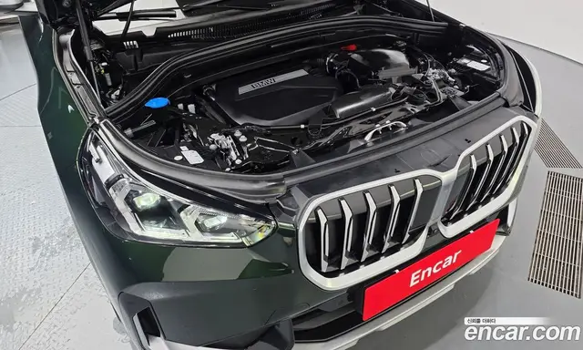 BMW X1 2024 2.0 автомат (гидро), миниатюра 6