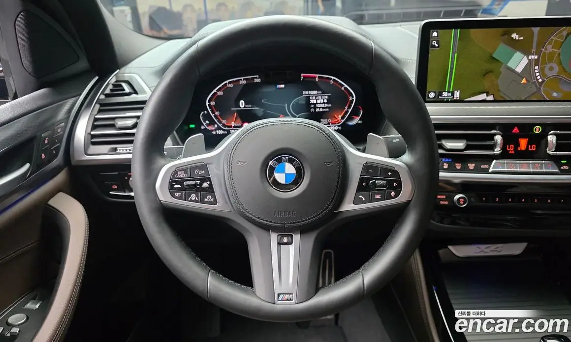 BMW X4 2024 2.0 автомат (гидро), фото 19