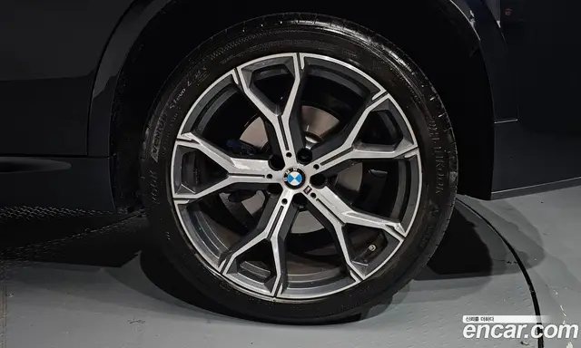 BMW X5 2024 3.0 автомат (гидро), миниатюра 6