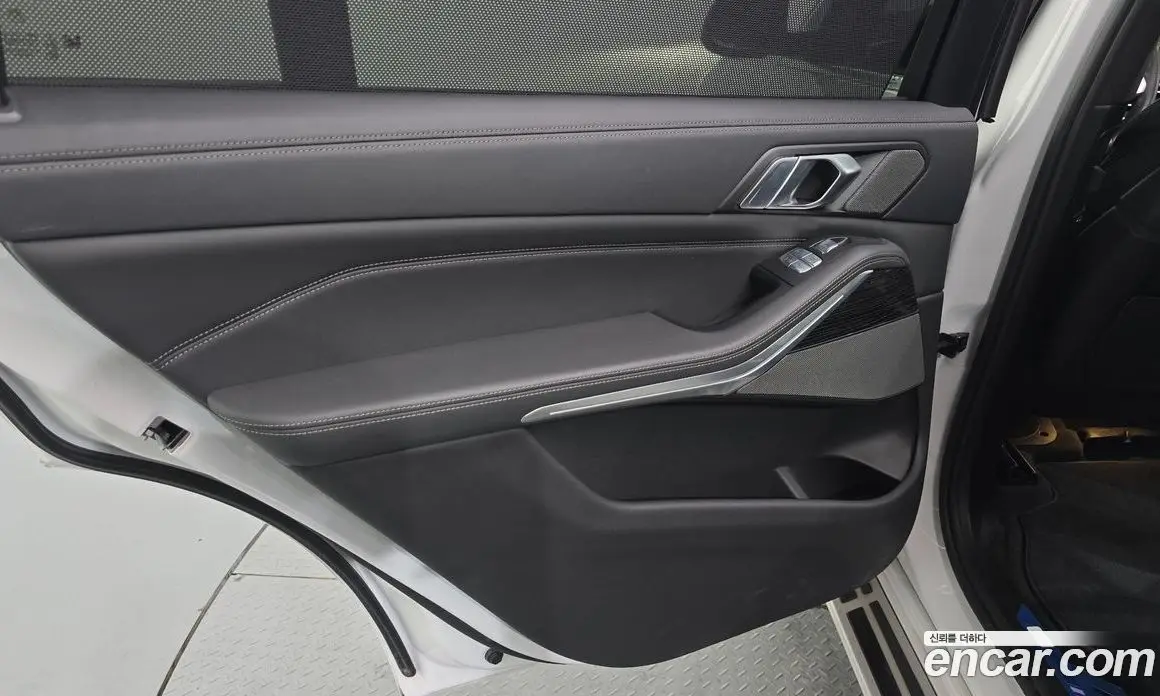 BMW X7 2022 3.0 автомат (гидро), фото 15