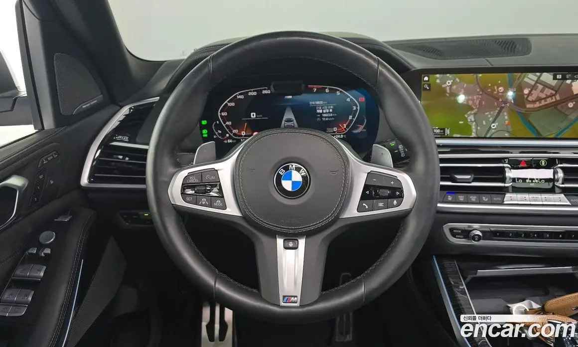 BMW X7 2022 3.0 автомат (гидро), фото 20