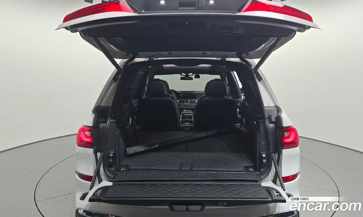 BMW X7 2022 3.0 автомат (гидро), фото 25