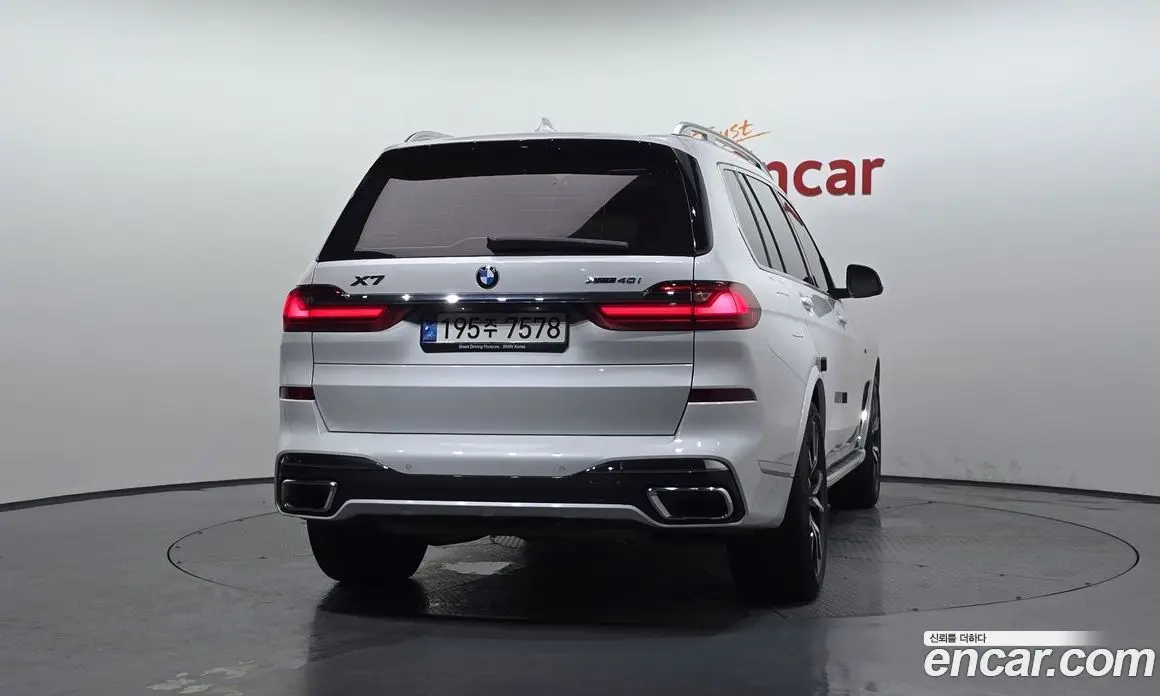 BMW X7 2022 3.0 автомат (гидро), фото 4