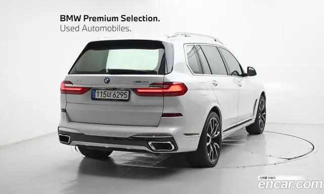 BMW X7 2022 3.0 автомат (гидро), миниатюра 2