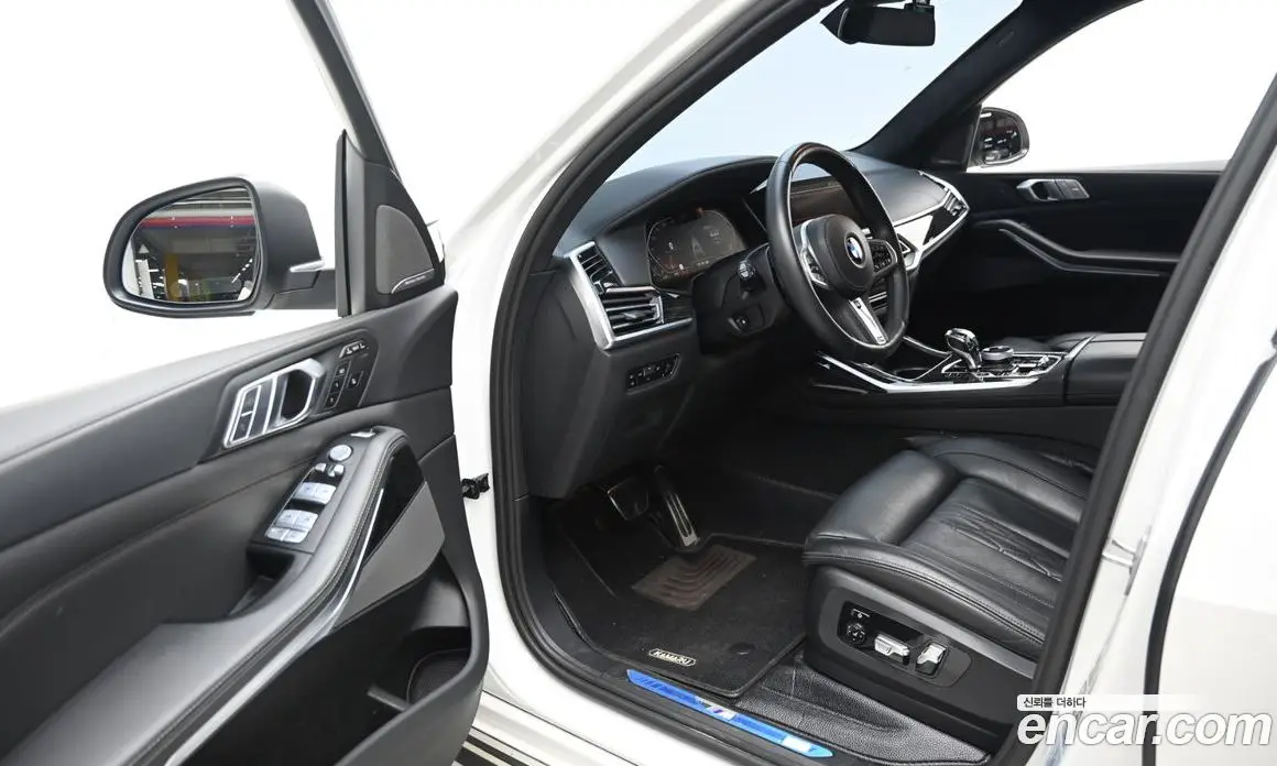 BMW X7 2022 3.0 автомат (гидро), фото 11