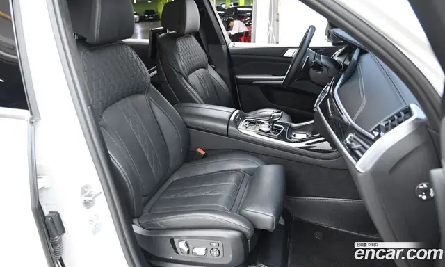 BMW X7 2022 3.0 автомат (гидро), миниатюра 10