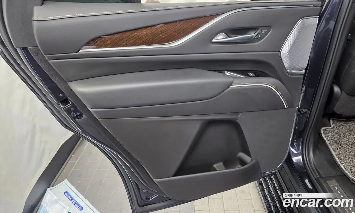 Cadillac Escalade 2022 6.2 автомат (гидро), фото 15