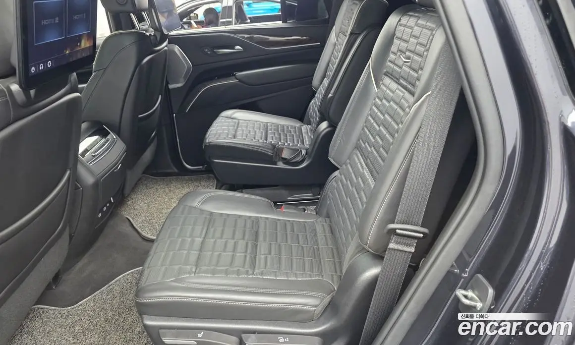 Cadillac Escalade 2022 6.2 автомат (гидро), фото 16