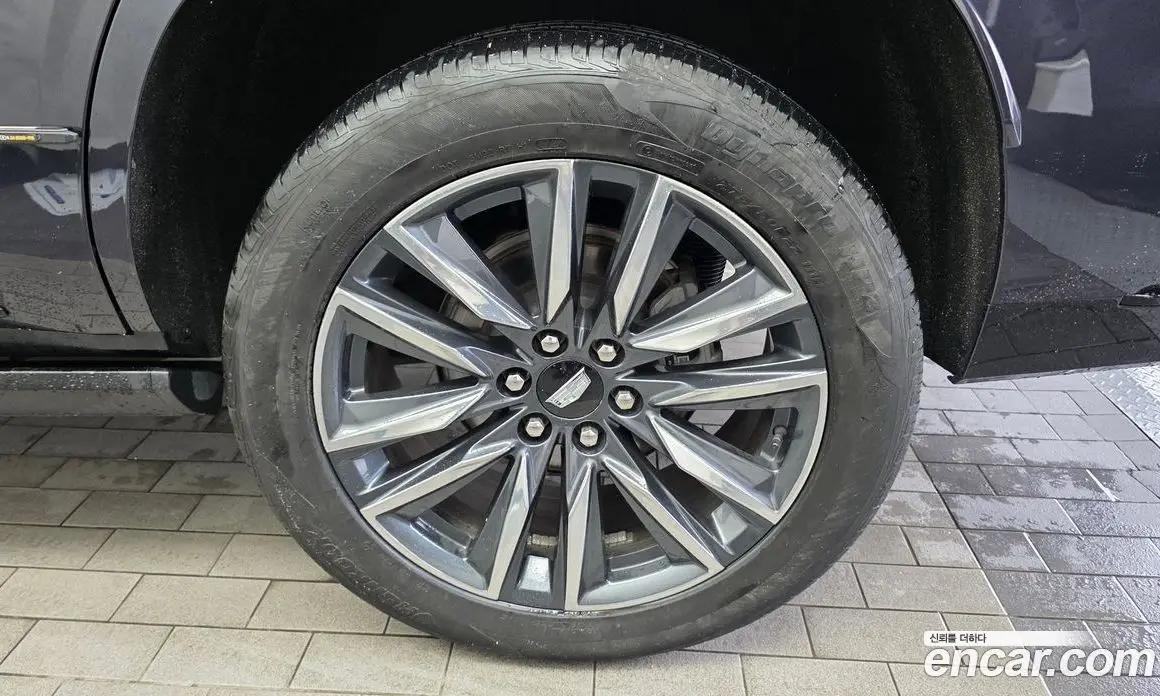 Cadillac Escalade 2022 6.2 автомат (гидро), фото 7