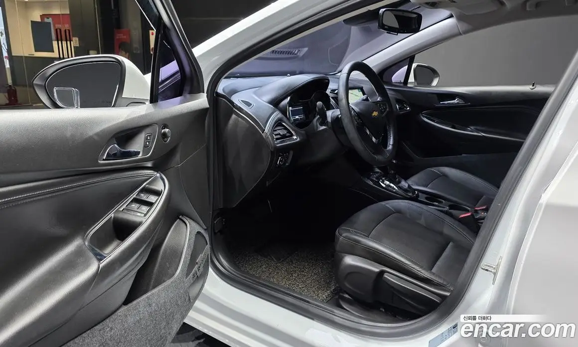 Chevrolet Cruze 2017 1.4 автомат (гидро), фото 13