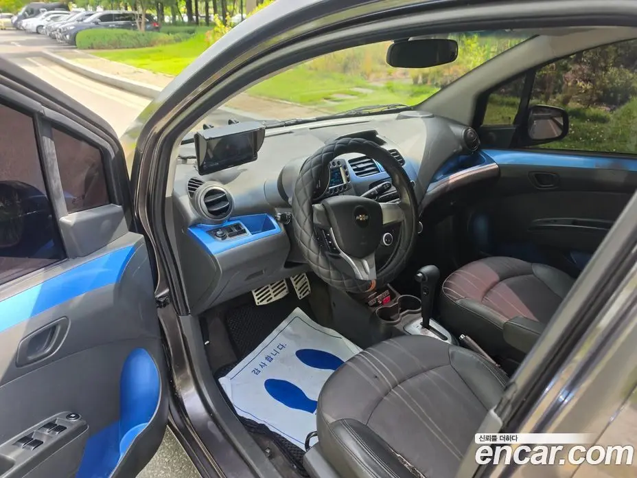 Chevrolet Spark 2012 1.0 автомат (гидро), фото 12