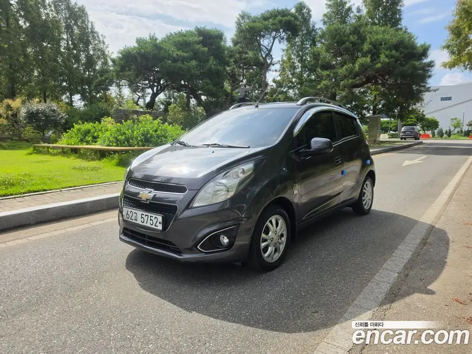 Chevrolet Spark 2012 1.0 автомат (гидро), фото 3