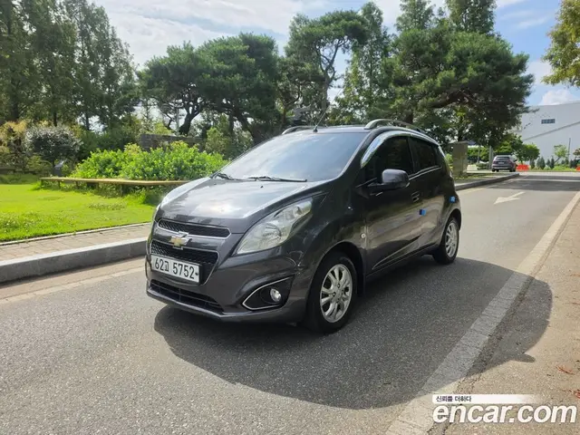 Chevrolet Spark 2012 1.0 автомат (гидро), миниатюра 3