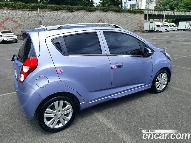 Chevrolet Spark 2013 1.0 автомат (гидро), миниатюра 2