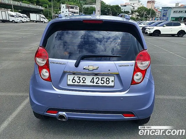 Chevrolet Spark 2013 1.0 автомат (гидро), миниатюра 6