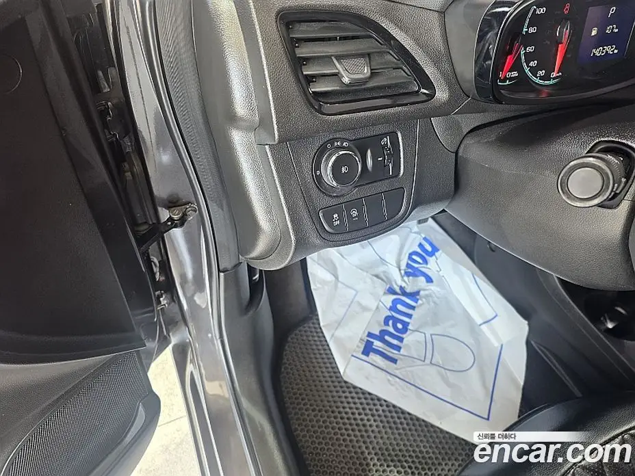 Chevrolet Spark 2015 1.0 автомат (гидро), фото 17