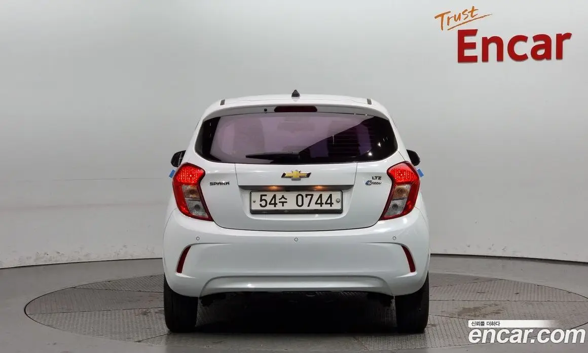 Chevrolet Spark 2016 1.0 автомат (гидро), фото 4