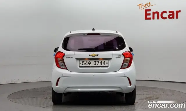 Chevrolet Spark 2016 1.0 автомат (гидро), миниатюра 4