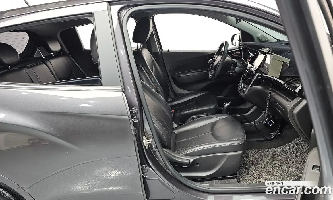 Chevrolet Spark 2016 1.0 автомат (гидро), фото 16