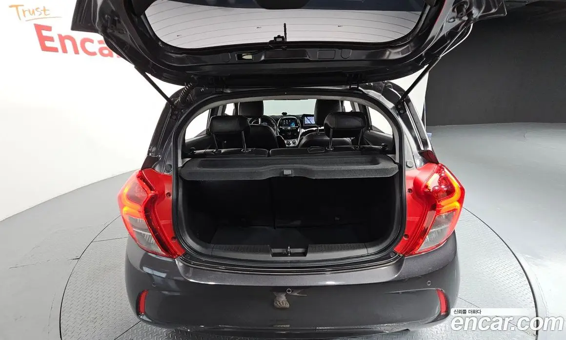 Chevrolet Spark 2016 1.0 автомат (гидро), фото 31