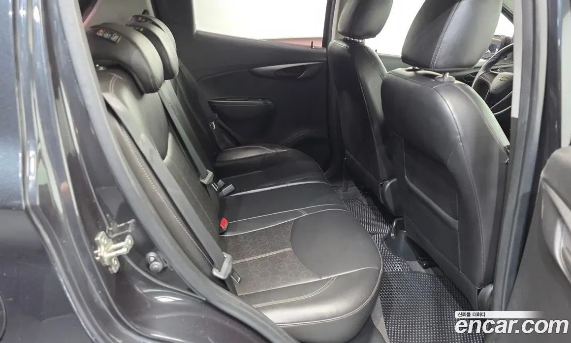 Chevrolet Spark 2016 1.0 автомат (гидро), фото 17
