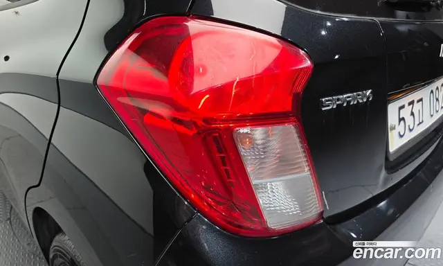 Chevrolet Spark 2016 1.0 автомат (гидро), миниатюра 9