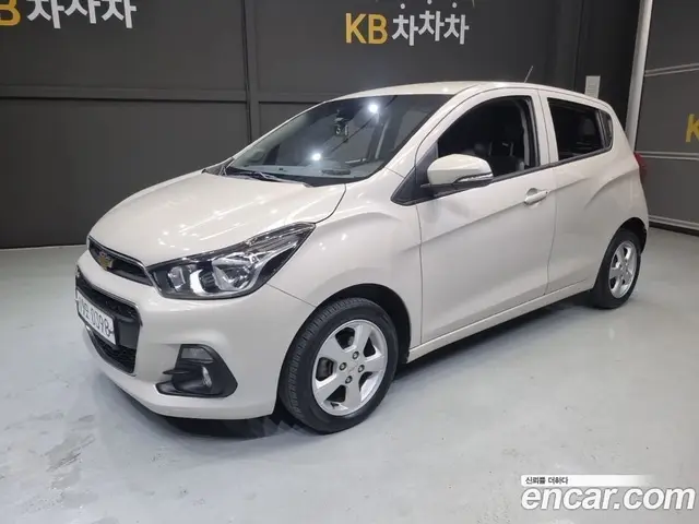 Chevrolet Spark 2016 1.0 автомат (гидро), миниатюра 1