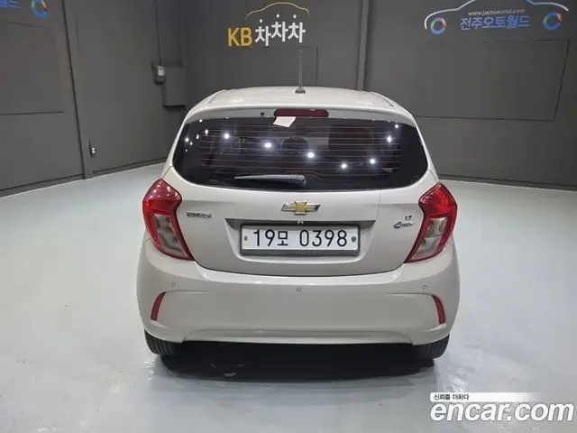 Chevrolet Spark 2016 1.0 автомат (гидро), миниатюра 4