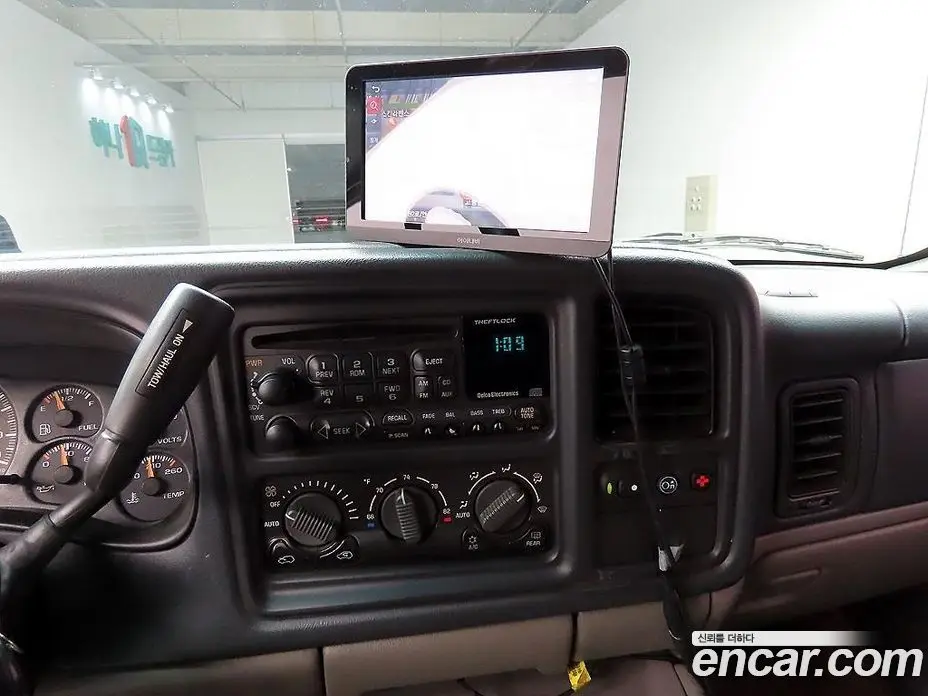 Chevrolet Tahoe 2000 5.3 автомат (гидро), фото 10 Chevrolet Tahoe 2000 5.3 автомат (гидро), фото 10